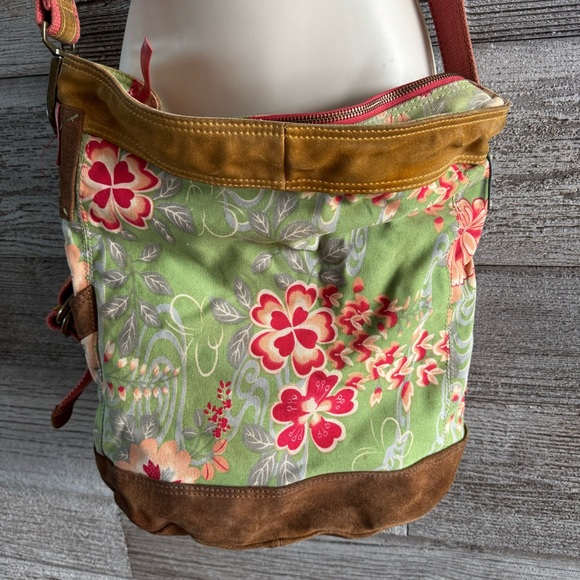 Lucky Brand Floral Crossbody Bucket Bag with Suede Trim - Picture 2 of 13